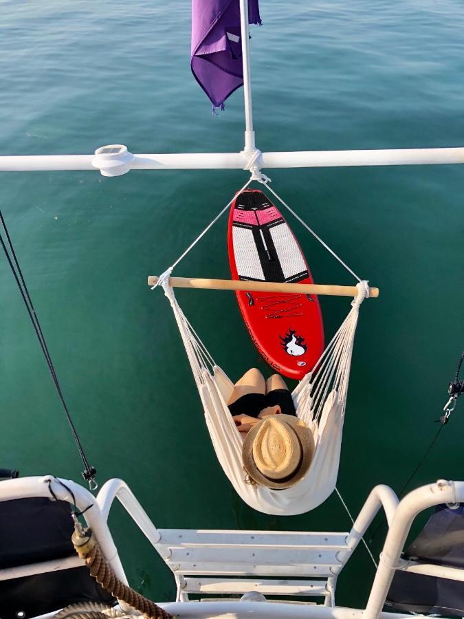 HOMEBOAT-bateau hôtel Genève Extérieur photo