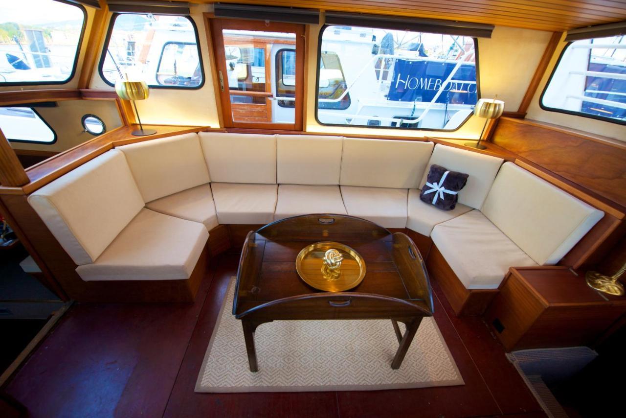 HOMEBOAT-bateau hôtel Genève Extérieur photo