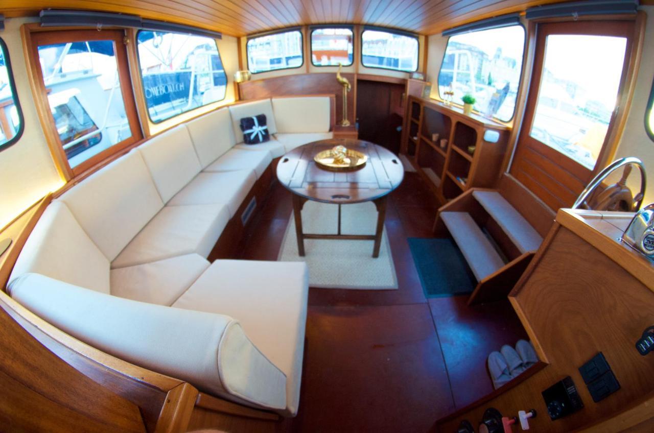 HOMEBOAT-bateau hôtel Genève Extérieur photo