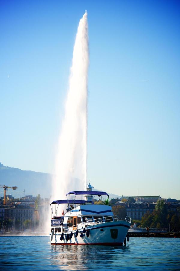 HOMEBOAT-bateau hôtel Genève Extérieur photo